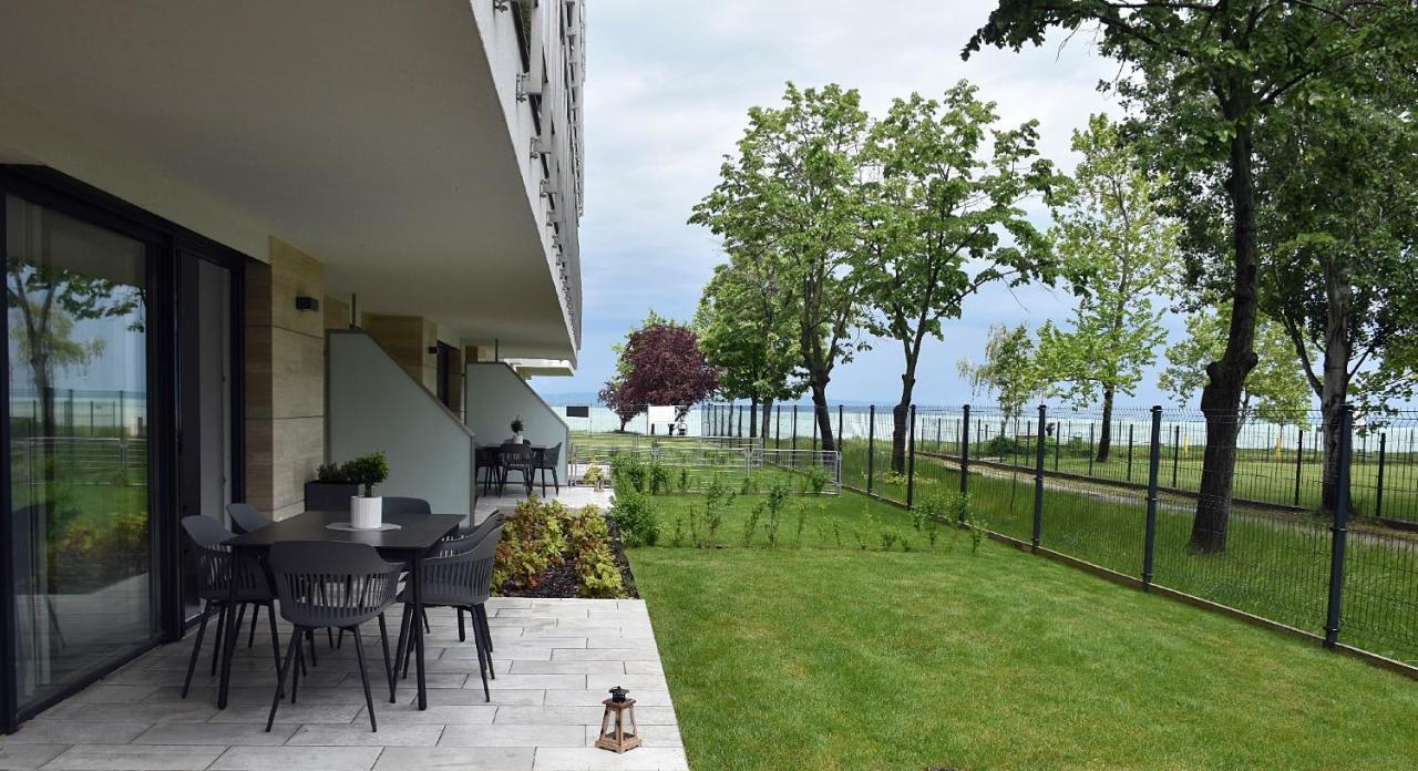 Limerence Apartments Siófok Buitenkant foto